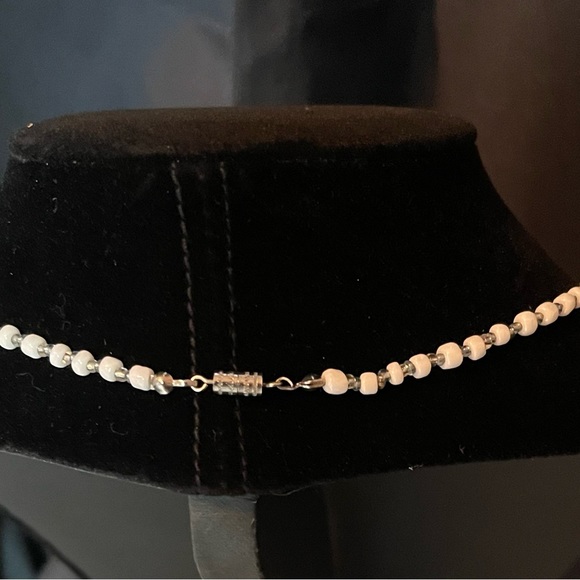White Beaded Single Strand Necklace - Picture 3 of 5